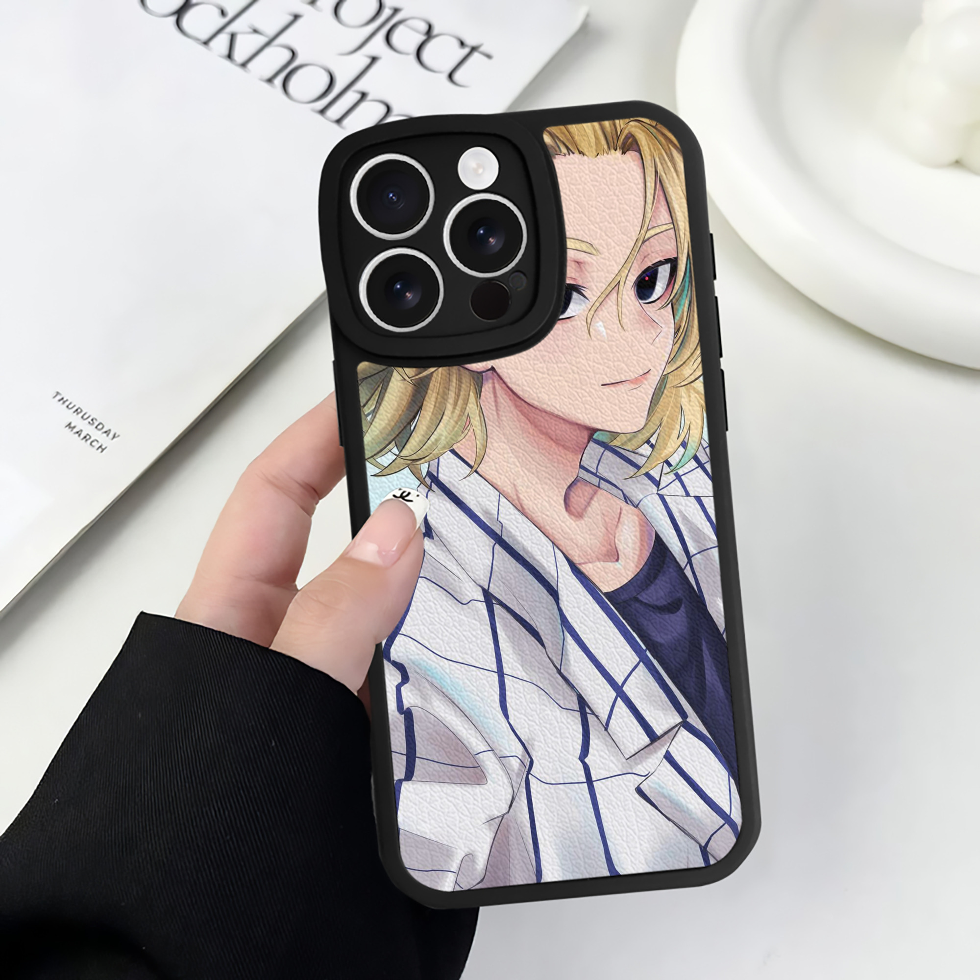 （画像用） 東京リベンジャーズ Tokyo Revengers 【iPhone 16シリーズ対応】シリコンスマホケース（レザー調） 材質：シリコン